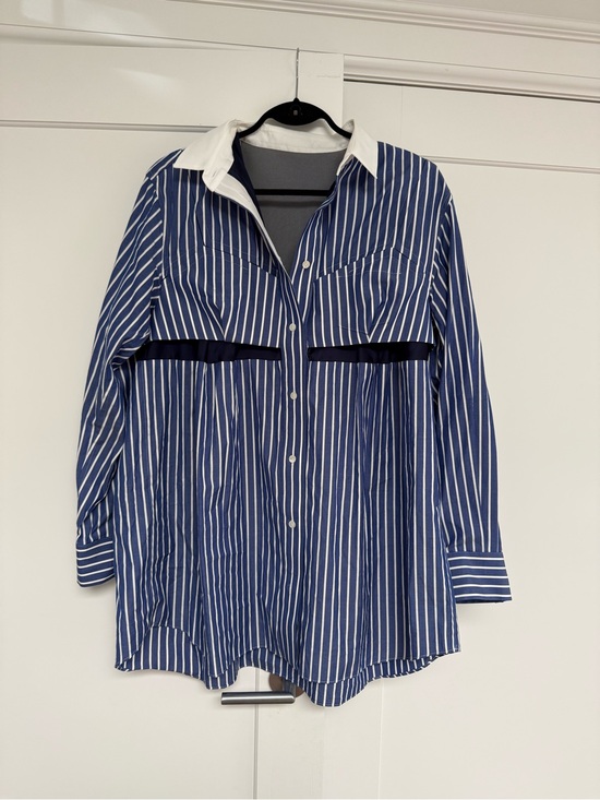 Sacai Dresses & Skirts - Sacai - women’s size 4 Blue and White Striped tunic shirt/mini dress